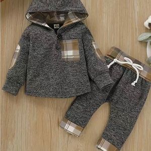 Baby boy outfit size 6-9 months